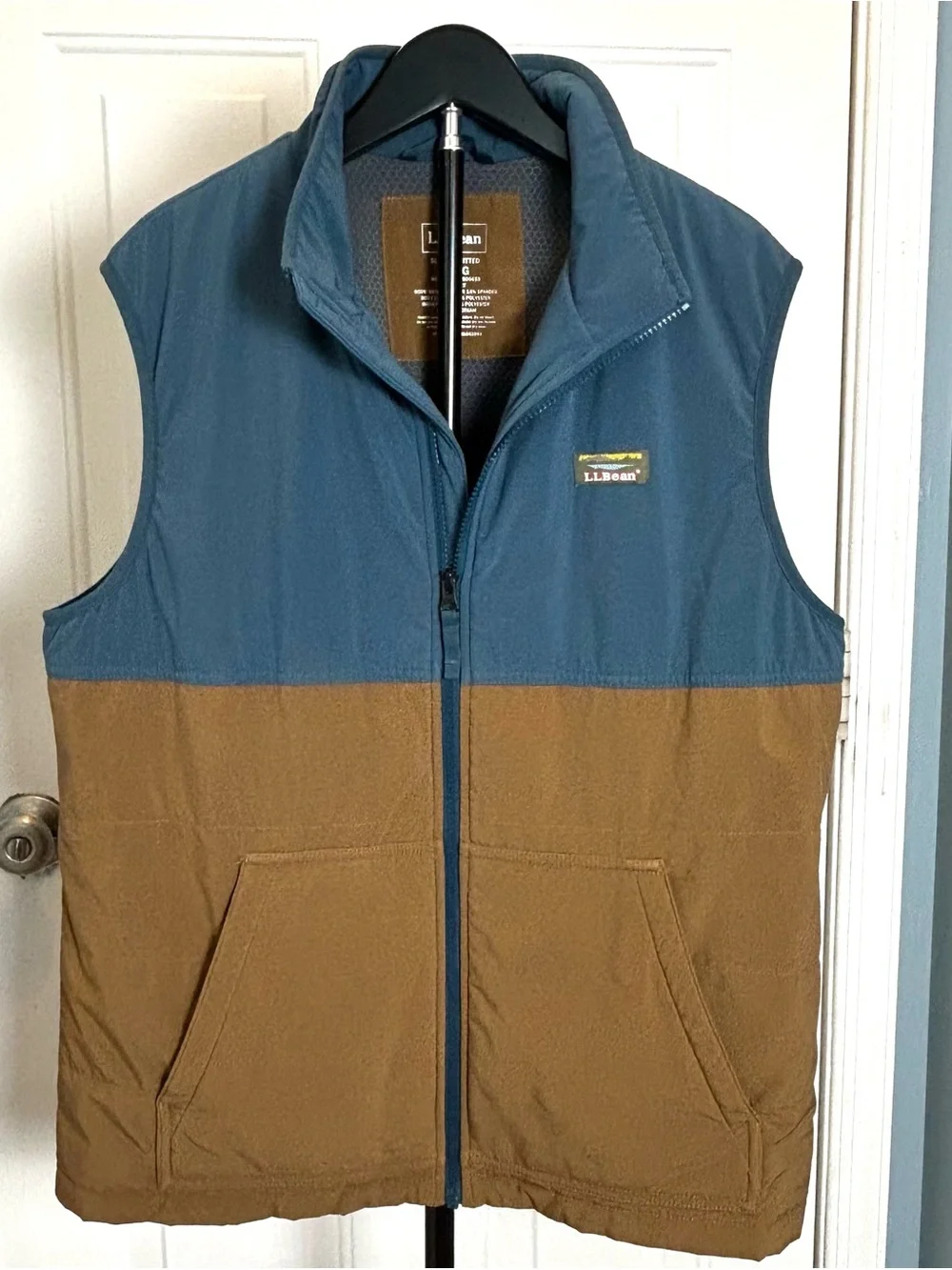 LL Bean Primaloft Vest Mens XL Blue Brown Slightly Fitted Insulated Full Zip